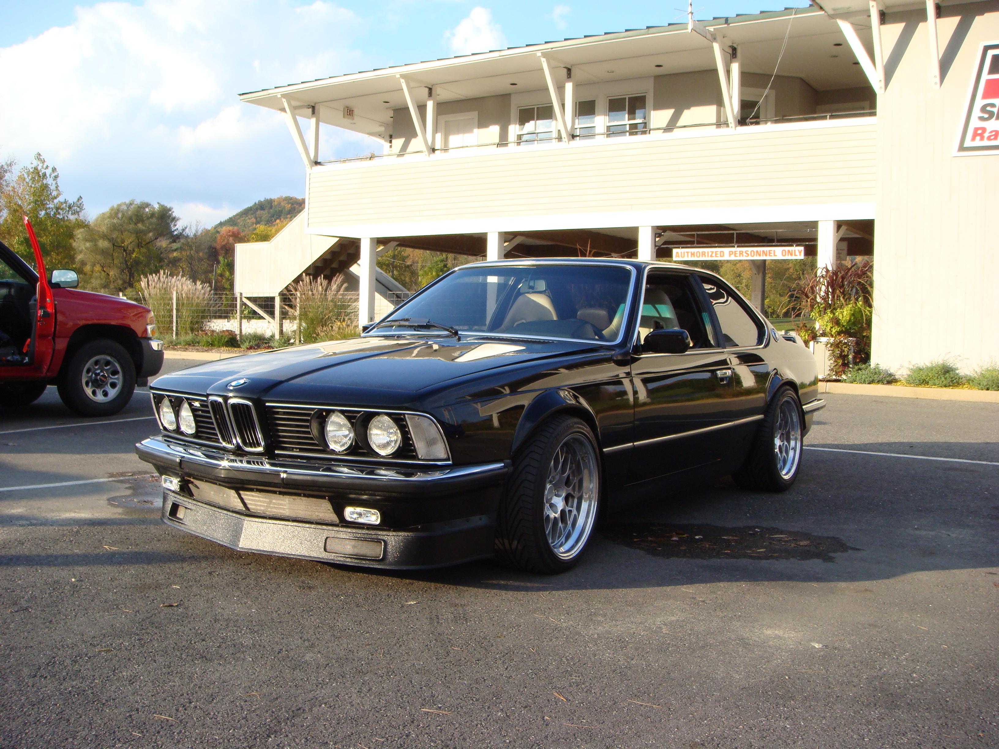 Мотоцикл BMW акула